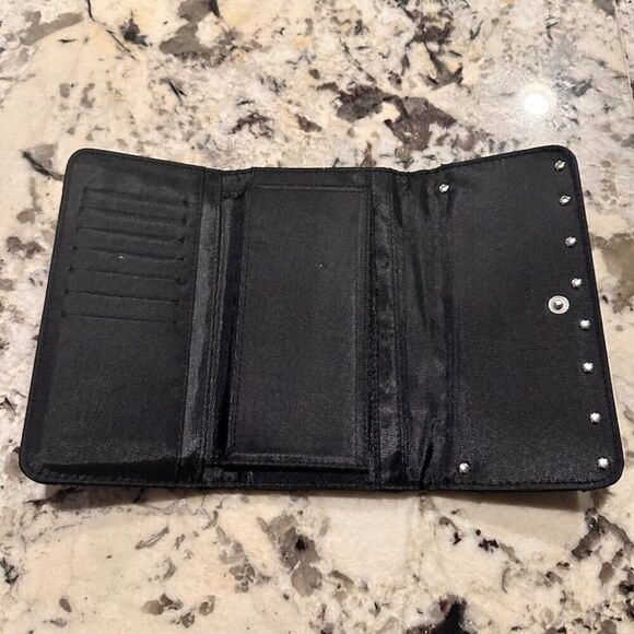 NWOT Guess Black Women's Wallet - Picture 9 of 14